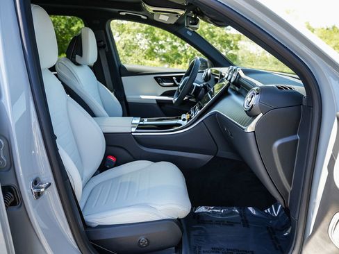 New 2026 Mercedes-Benz GLC 300 4MATIC image 16
