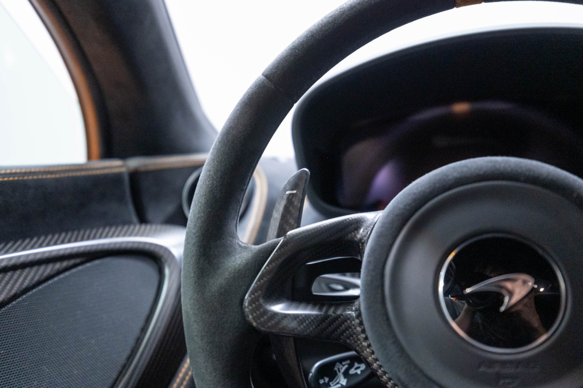 Used 2019 McLaren 600LT RWD image 28