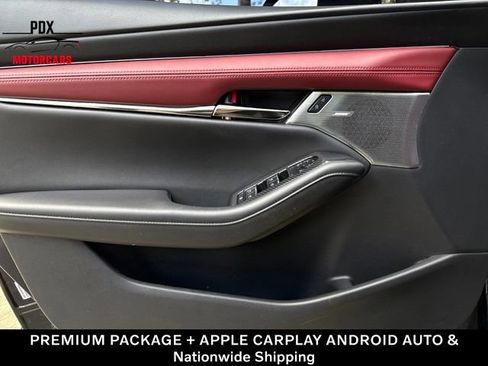 Used 2019 MAZDA MAZDA3 Hatchback w/ Premium Package FWD image 21