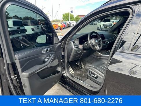 Used 2020 BMW X7 xDrive40i w/ M Sport Package AWD/4WD image 13