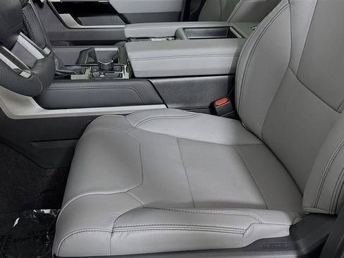 New 2026 Toyota Tundra Limited image 13