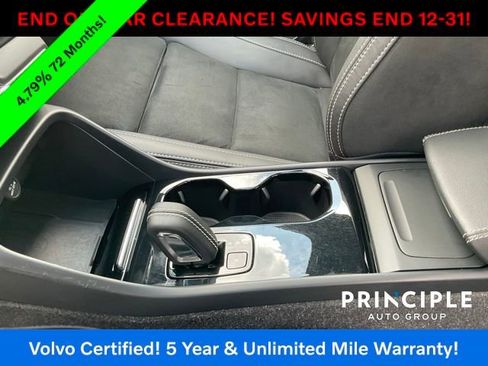 Certified 2022 Volvo XC40 P8 Recharge Plus image 18