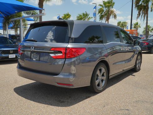 Used 2024 Honda Odyssey EX image 5