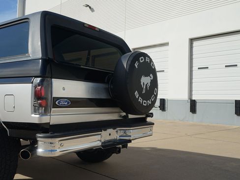 Used 1995 Ford Bronco XLT image 28