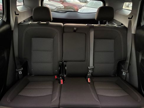 Used 2024 GMC Terrain SLE image 37