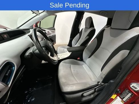 Used 2018 Toyota Prius Three w/ Advanced Technology Package FWD image 18