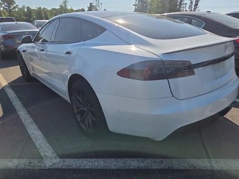 Used 2021 Tesla Model S Plaid AWD/4WD image 2