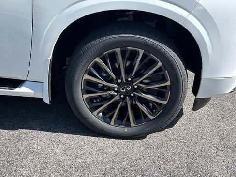 New 2026 INFINITI QX80 Autograph w/ Premium Cargo Package AWD/4WD image 9