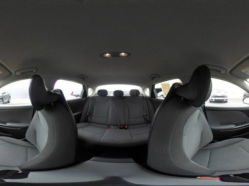 Used 2025 Kia K4 FWD image 42
