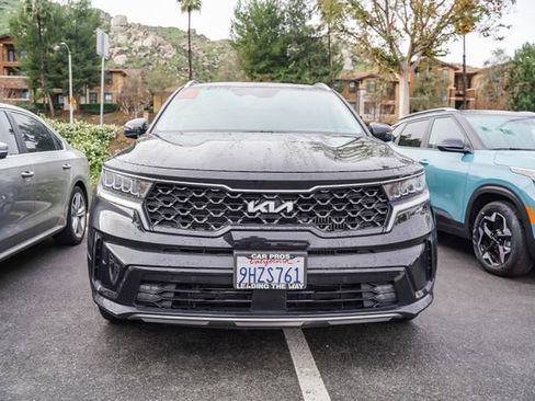 Certified 2023 Kia Sorento EX image 7