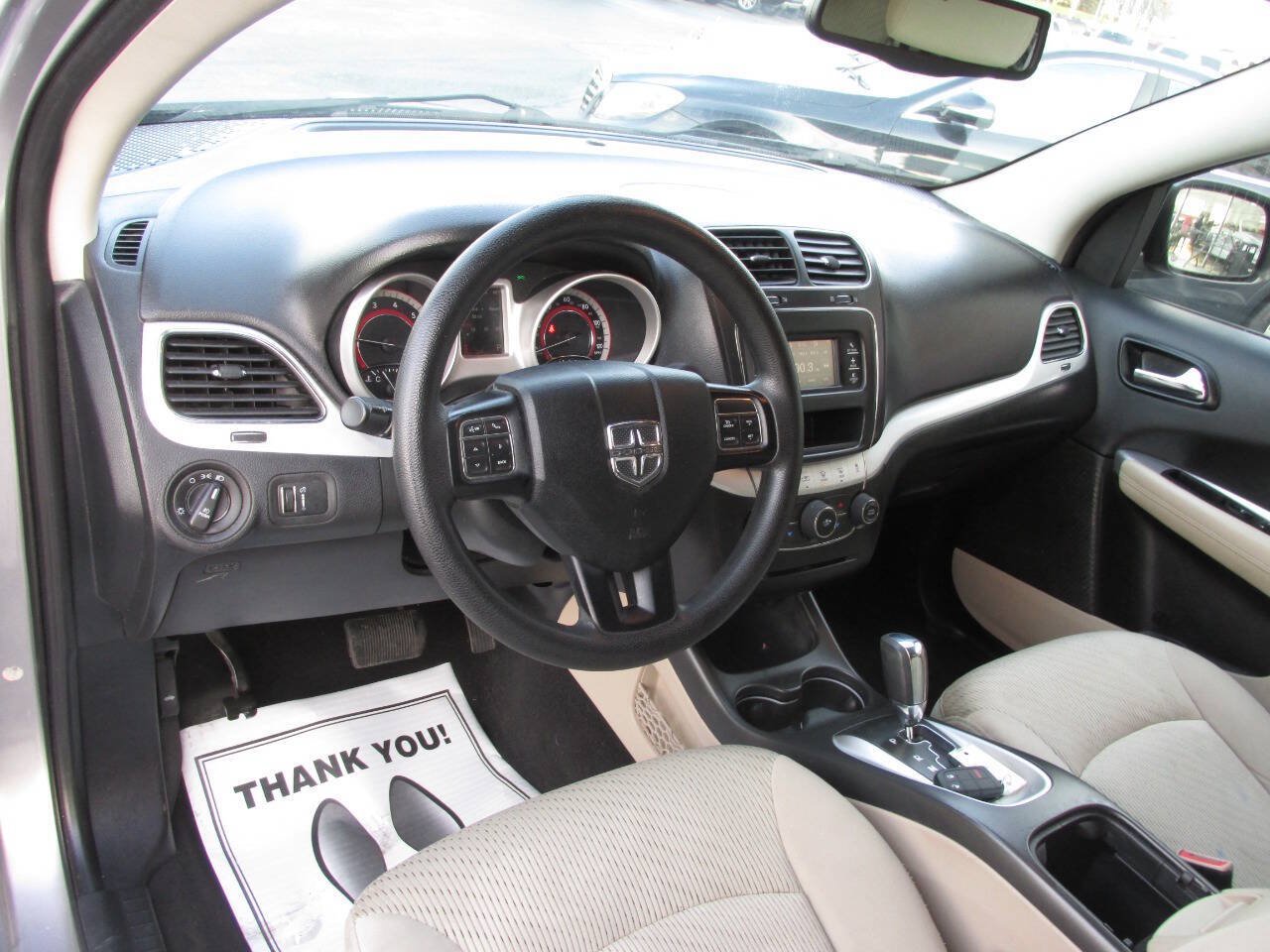 Used 2015 Dodge Journey SXT w/ Flexible Seating Group FWD image 10