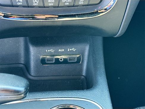 Used 2019 Dodge Durango GT image 24