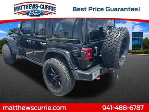 Used 2018 Jeep Wrangler Unlimited Rubicon AWD/4WD image 5