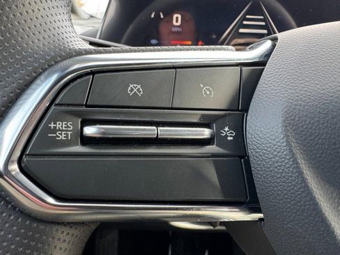 New 2026 Chevrolet Equinox EV LT image 11