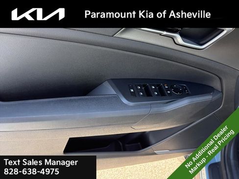 New 2026 Kia Sportage S image 24