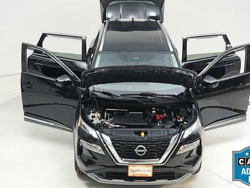 Used 2023 Nissan Rogue SL w/ SL Premium Package FWD image 28