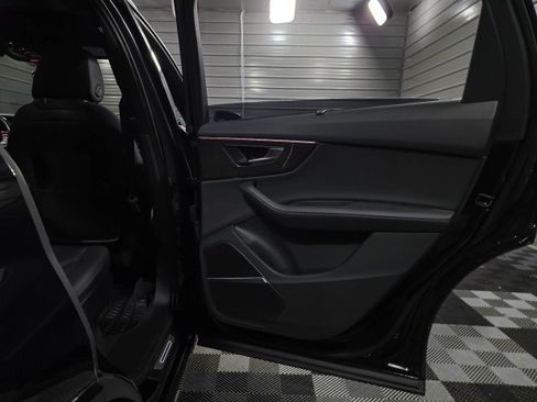 Used 2021 Audi Q7 3.0T Prestige image 40