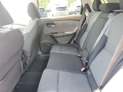 Used 2021 Nissan Rogue SV AWD/4WD image 13