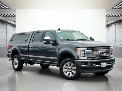Certified 2019 Ford F350 Platinum w/ Platinum Ultimate Package image 2