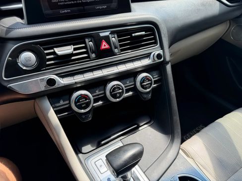 Used 2020 Genesis G70 2.0T w/ Prestige Package AWD/4WD image 16