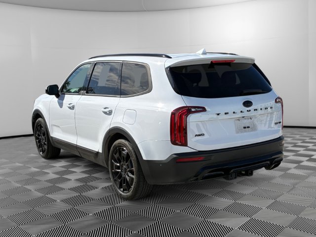 Used 2021 Kia Telluride SX w/ Nightfall Edition Package AWD/4WD image 3