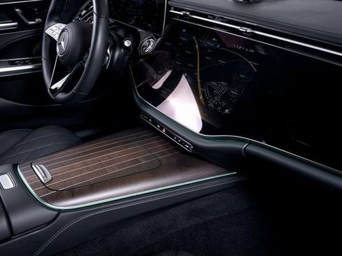 Used 2024 Mercedes-Benz E 450 4MATIC All-Terrain Wagon image 45