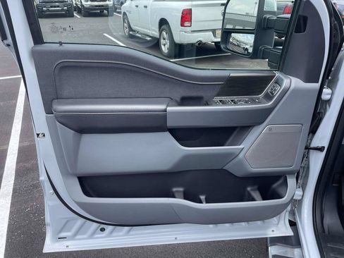 Used 2025 Ford F150 Lariat w/ Equipment Group 501A Mid AWD/4WD image 15