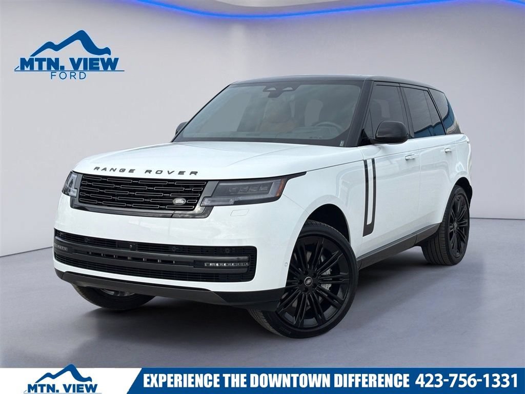 Used 2025 Land Rover Range Rover SE AWD/4WD image 1