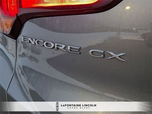 Used 2021 Buick Encore GX Preferred image 10