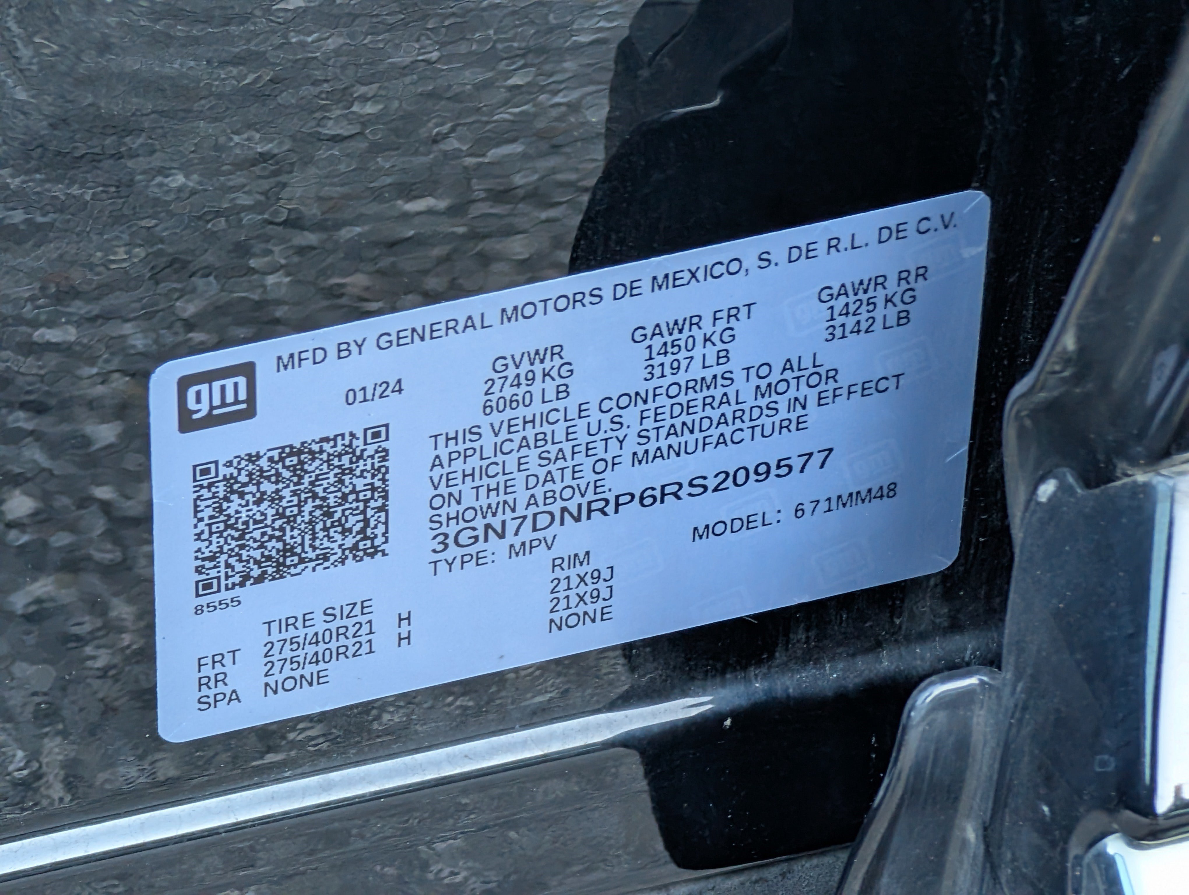 Used 2024 Chevrolet Equinox EV RS FWD image 36
