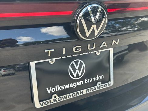 Certified 2026 Volkswagen Tiguan S FWD image 29