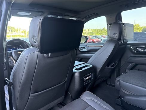 Used 2023 Chevrolet Tahoe High Country w/ Max Trailering Package AWD/4WD image 8