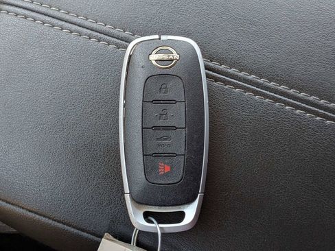 Used 2025 Nissan Sentra SV FWD image 29