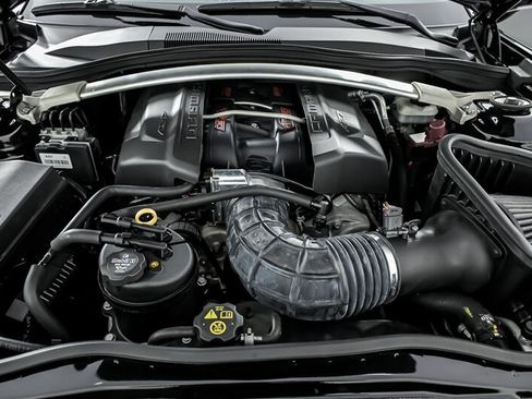 Used 2015 Chevrolet Camaro Z/28 RWD image 12