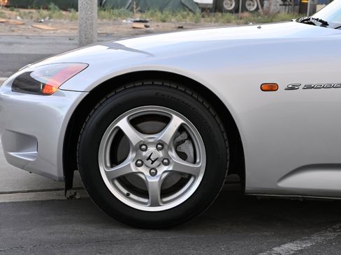 Used 2003 Honda S2000 image 43