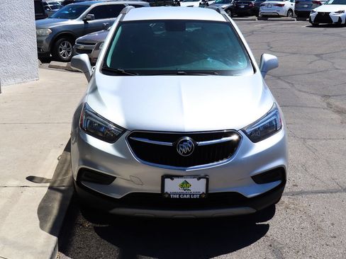 Used 2022 Buick Encore Preferred AWD/4WD image 15