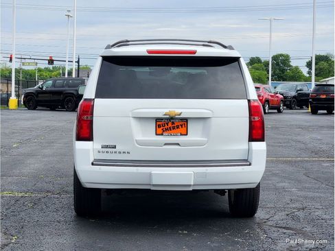 Used 2016 Chevrolet Suburban LTZ RWD image 7