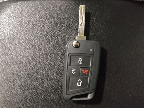 Used 2025 Volkswagen Jetta S FWD image 32