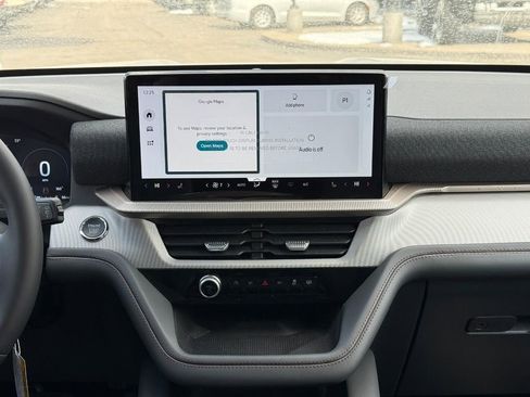 New 2026 Ford Explorer Active image 9