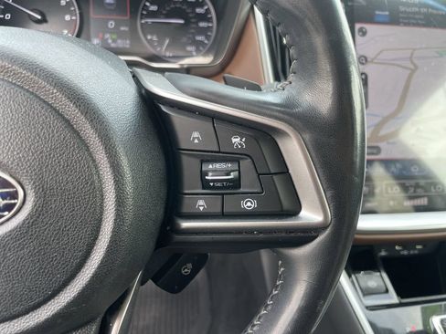Used 2020 Subaru Outback Touring AWD/4WD image 19
