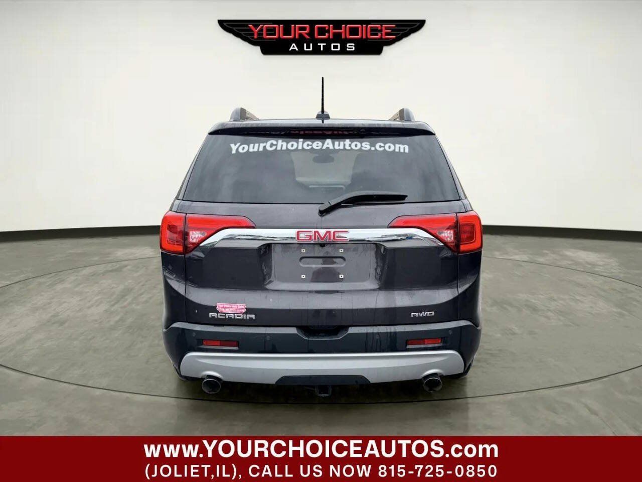 Used 2017 GMC Acadia SLT w/ LPO, Floor Liner Package AWD/4WD image 4