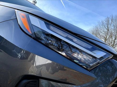 Certified 2025 Toyota RAV4 LE image 26