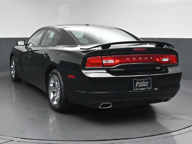 Used 2013 Dodge Charger R/T RWD image 6