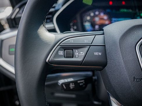 New 2025 Audi Q3 2.0T Premium image 17
