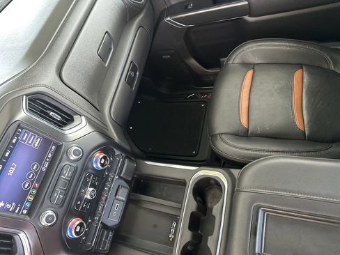 Used 2021 GMC Sierra 1500 AT4 w/ AT4 Preferred Package image 26