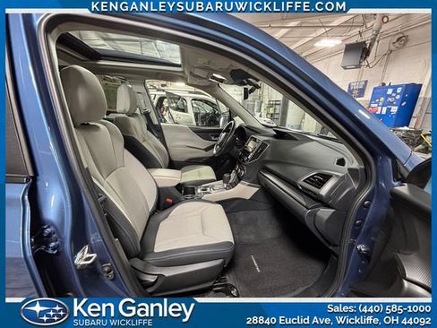 Certified 2023 Subaru Forester Premium AWD/4WD image 29