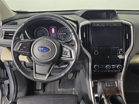 Used 2022 Subaru Ascent Touring image 9