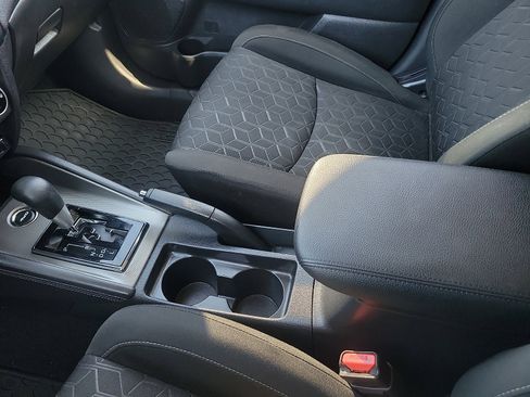 Used 2024 Mitsubishi Outlander Sport ES image 20