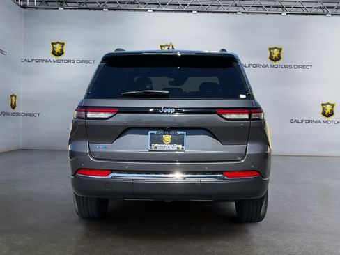 Used 2023 Jeep Grand Cherokee 4WD 4xe image 6