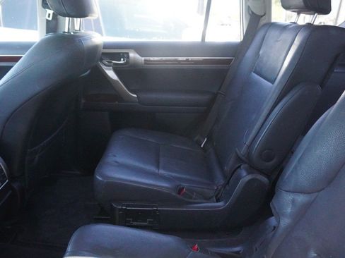Used 2019 Lexus GX 460 Premium AWD/4WD image 9
